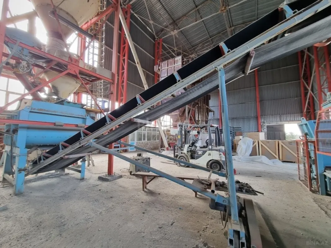 Satılır obyekt 3000 m²