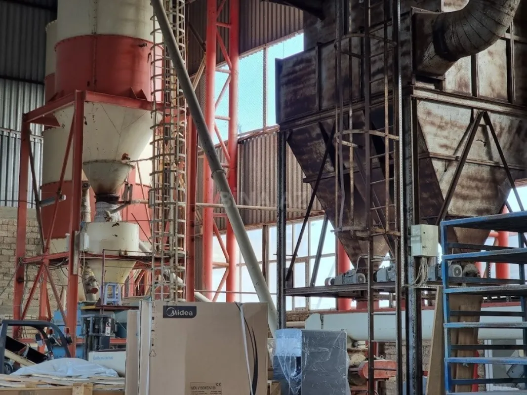 Satılır obyekt 3000 m²