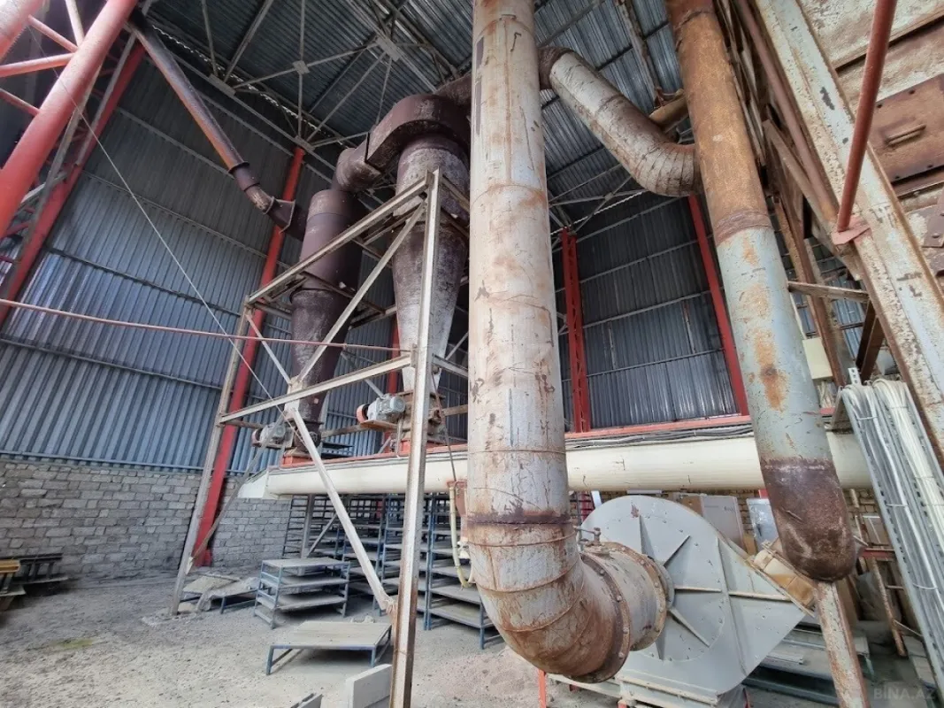 Satılır obyekt 3000 m²