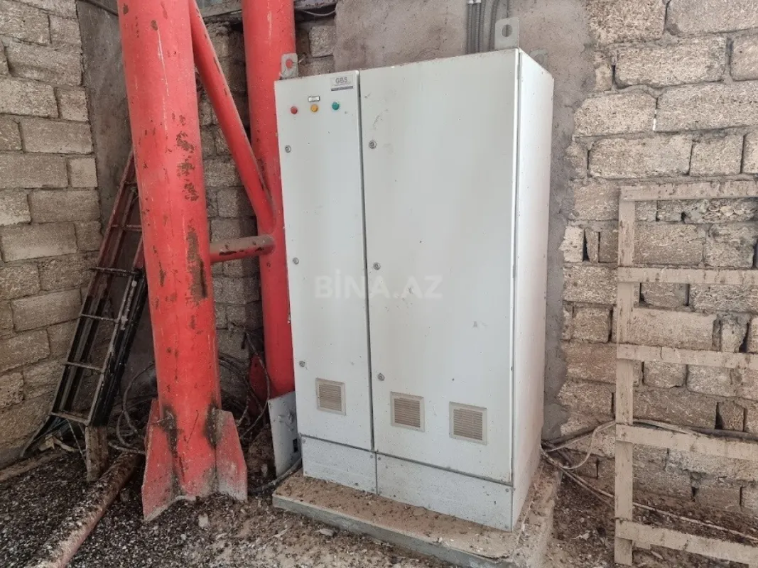 Satılır obyekt 3000 m²