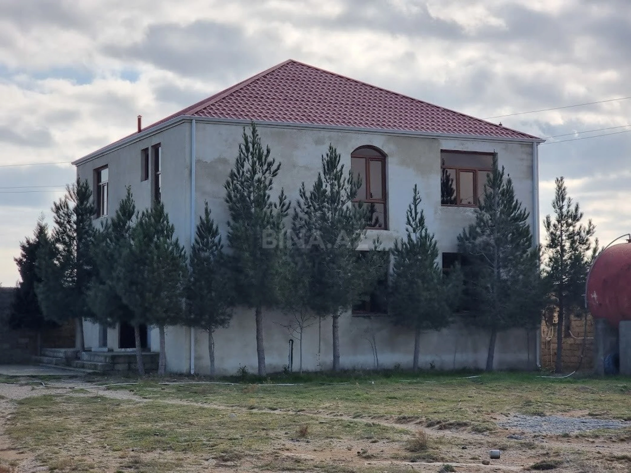 Satılır obyekt 3000 m²