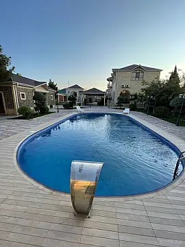 Kirayə verilir 6 otaqlı həyət evi 340 m² — Bakı, Mərdəkan 6 otaq 340.00 m²