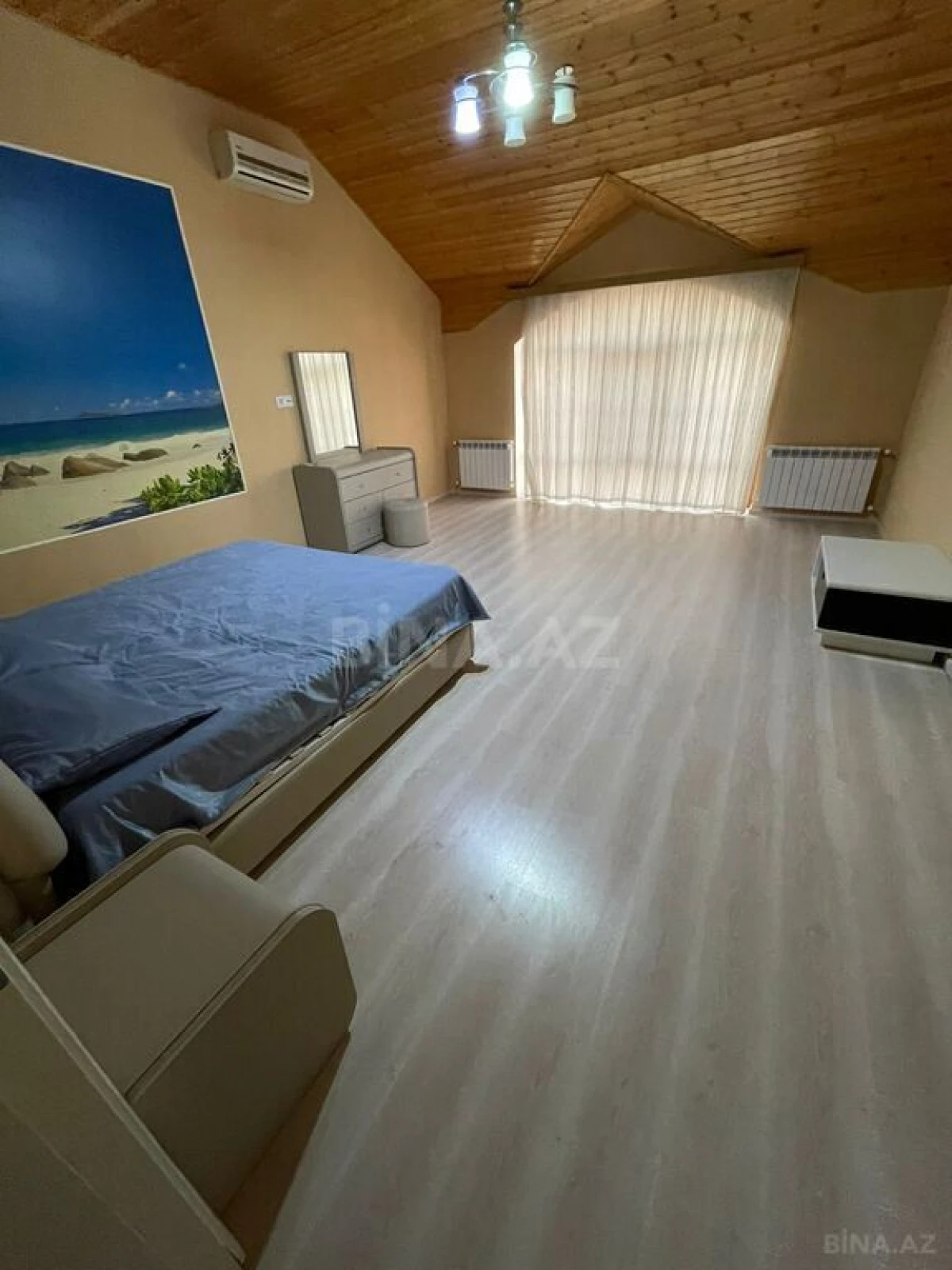 Kirayə verilir 6 otaqlı həyət evi 340 m²