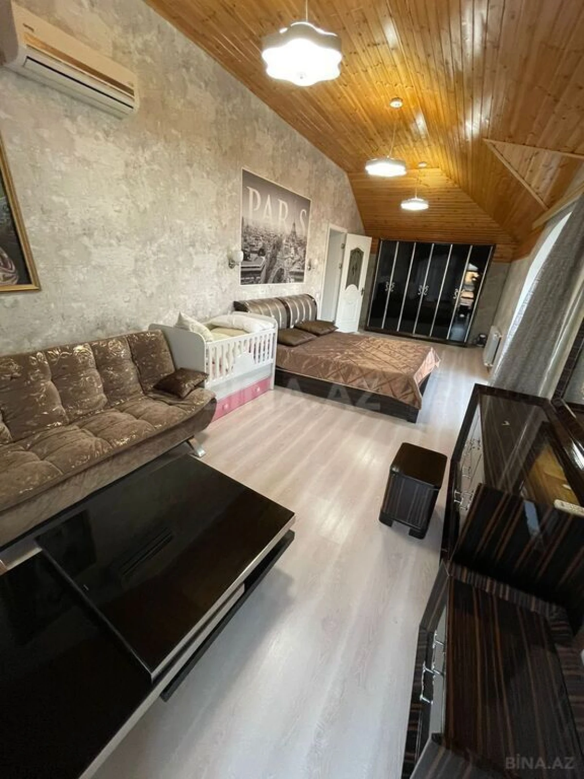 Kirayə verilir 6 otaqlı həyət evi 340 m²
