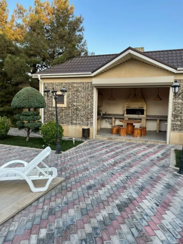 Kirayə verilir 6 otaqlı həyət evi 340 m²