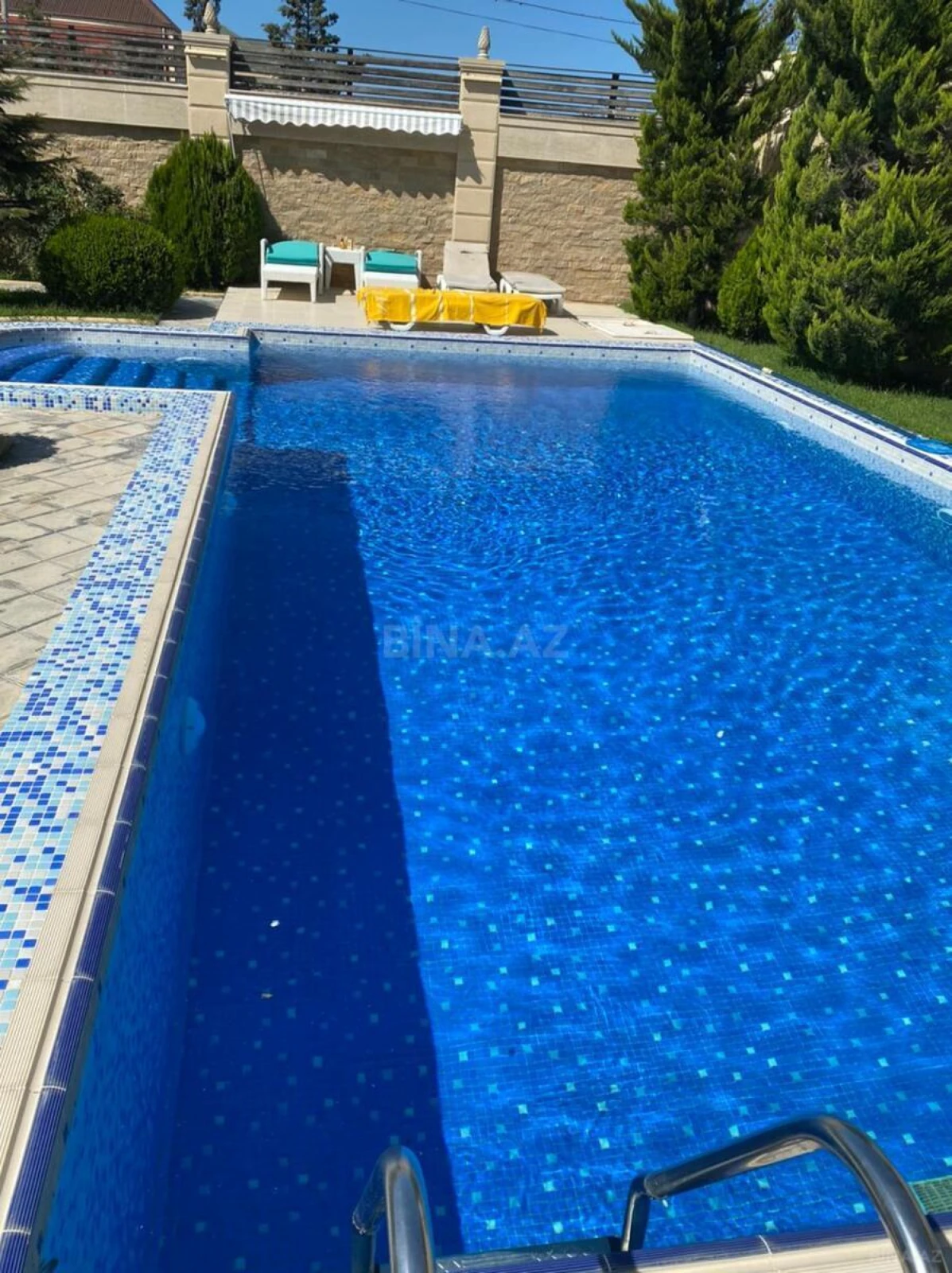 Kirayə verilir 4 otaqlı həyət evi 280 m²