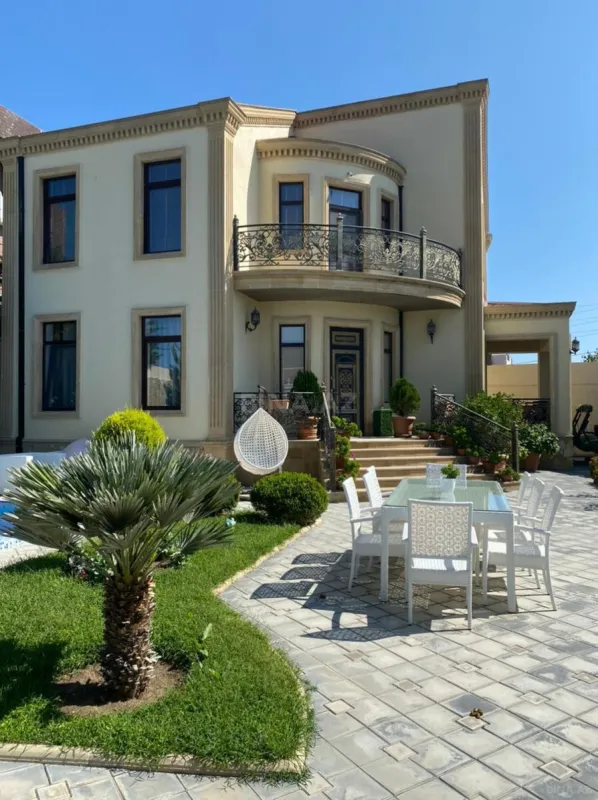 Kirayə verilir 4 otaqlı həyət evi 280 m²
