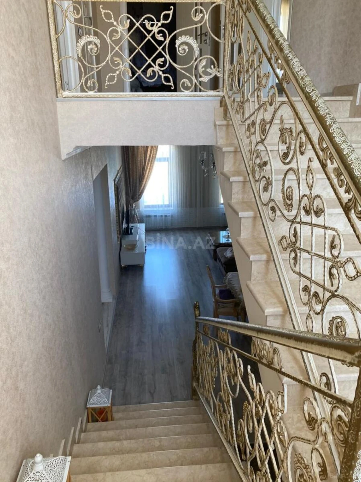 Kirayə verilir 4 otaqlı həyət evi 280 m²