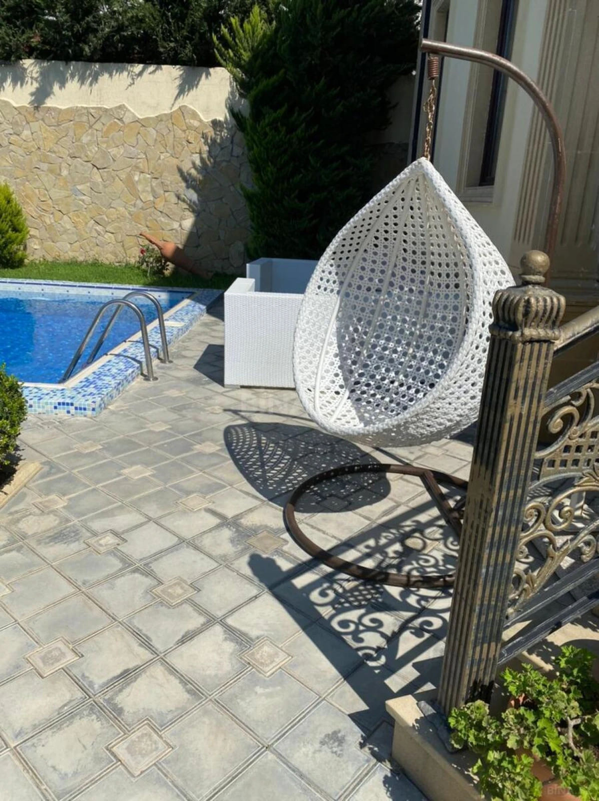 Kirayə verilir 4 otaqlı həyət evi 280 m²