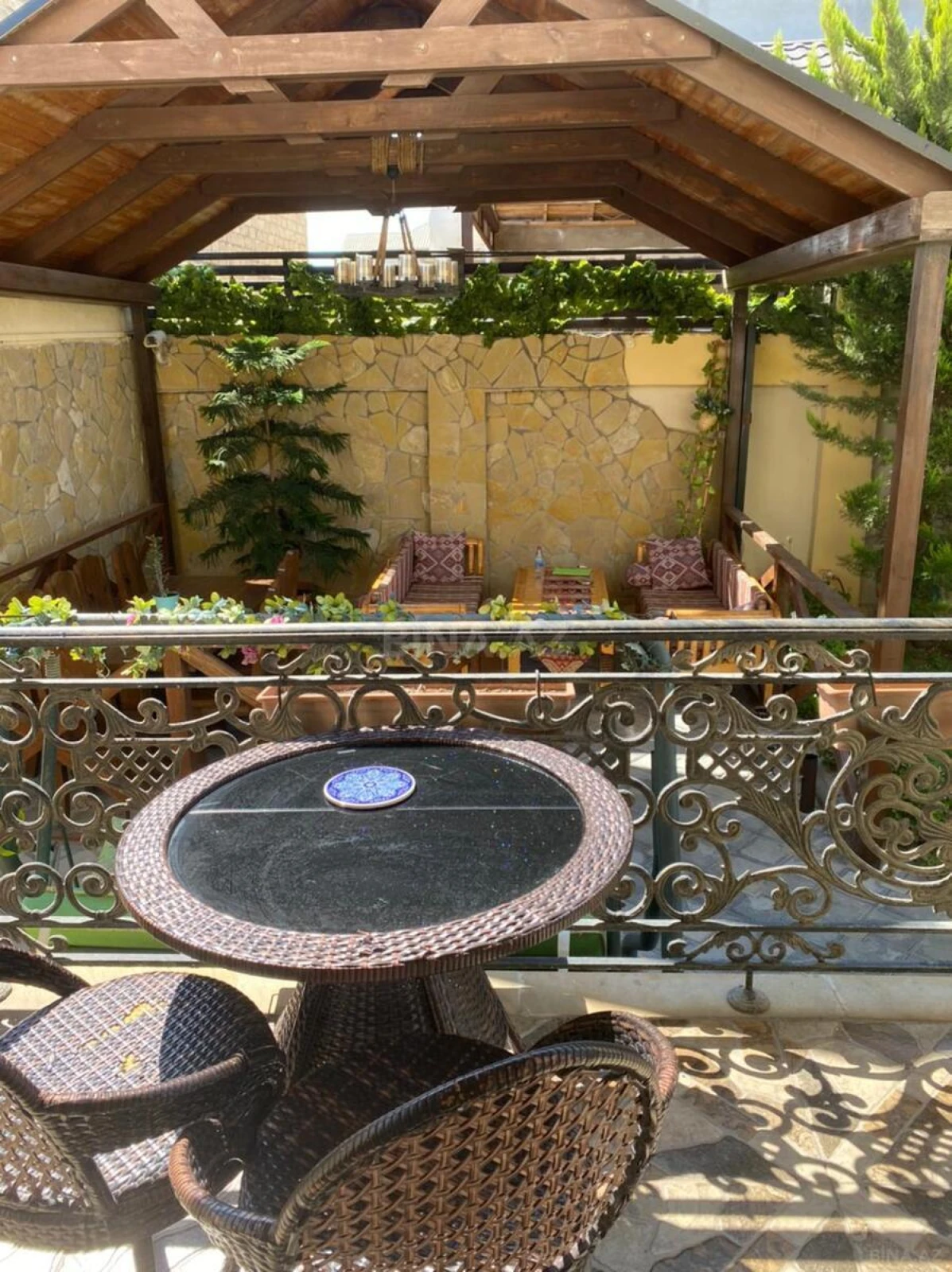 Kirayə verilir 4 otaqlı həyət evi 280 m²