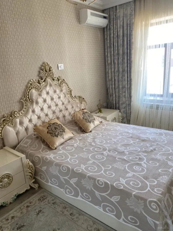 Kirayə verilir 4 otaqlı həyət evi 280 m²