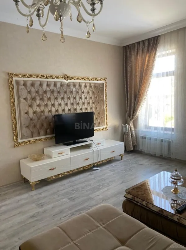 Kirayə verilir 4 otaqlı həyət evi 280 m²