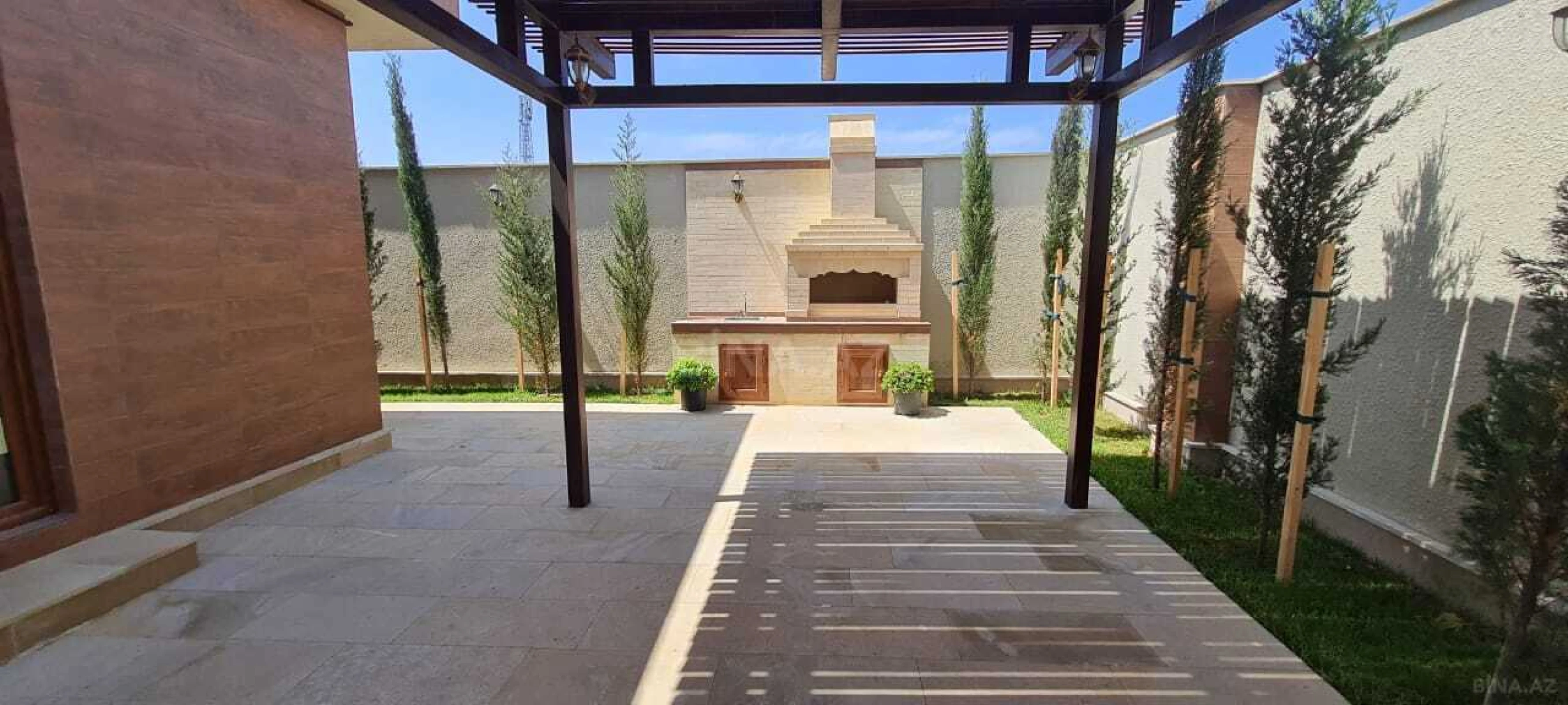 Kirayə verilir 4 otaqlı həyət evi 220 m²