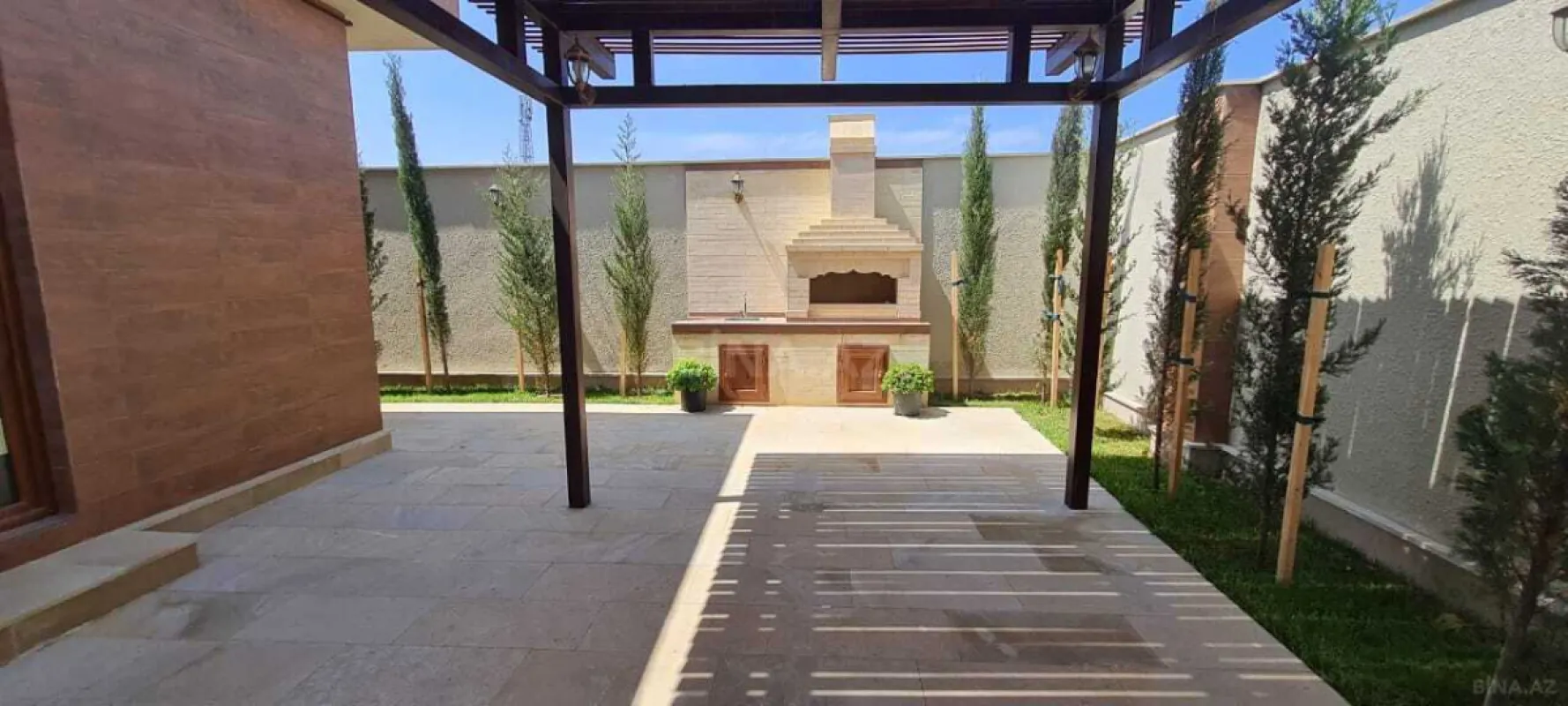 Kirayə verilir 4 otaqlı həyət evi 220 m²