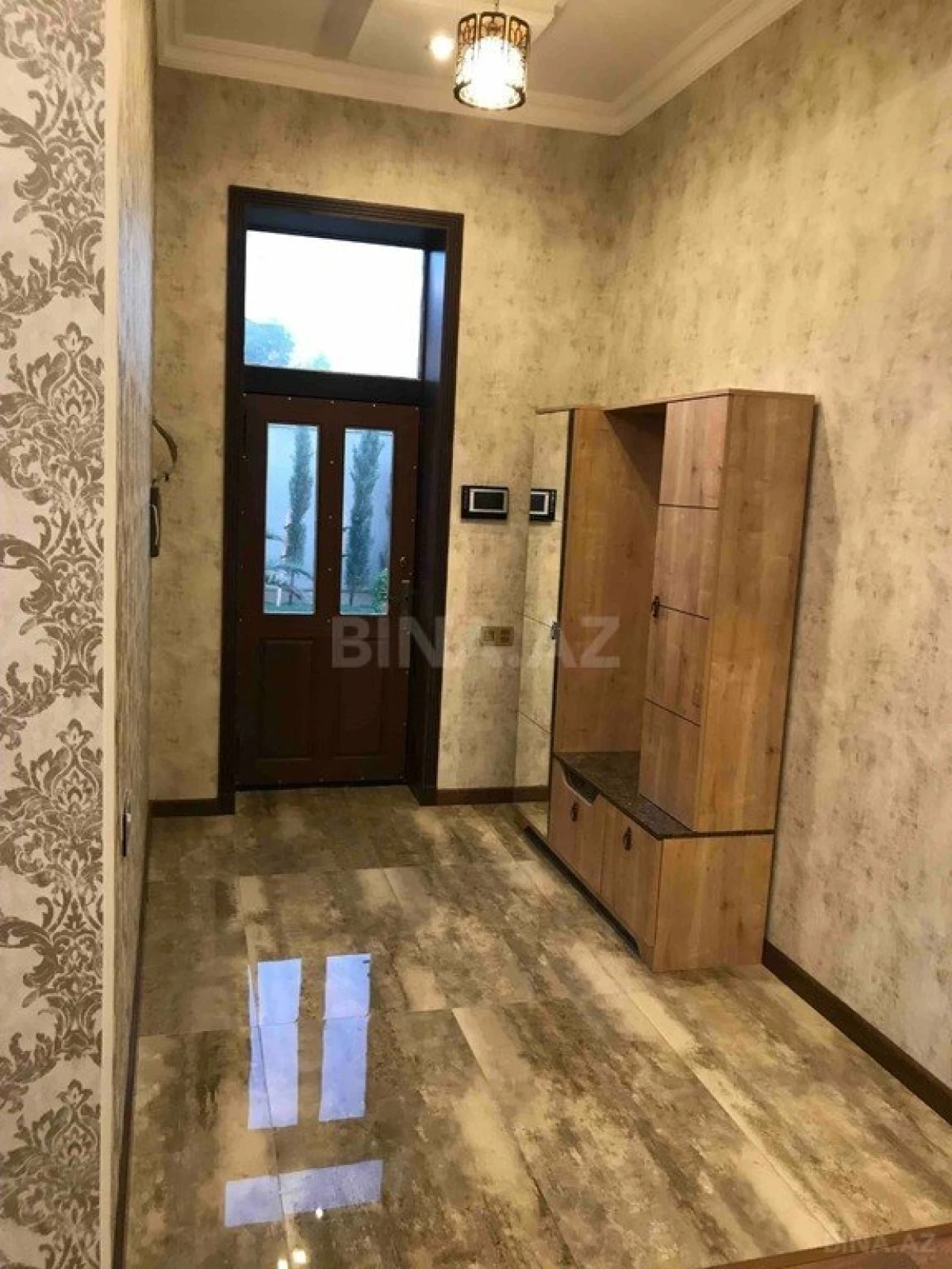 Kirayə verilir 4 otaqlı həyət evi 220 m²