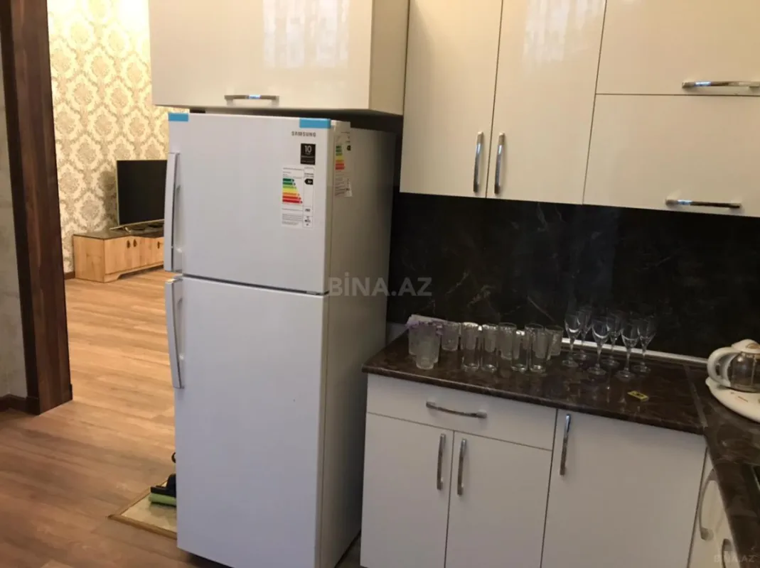 Kirayə verilir 4 otaqlı həyət evi 220 m²