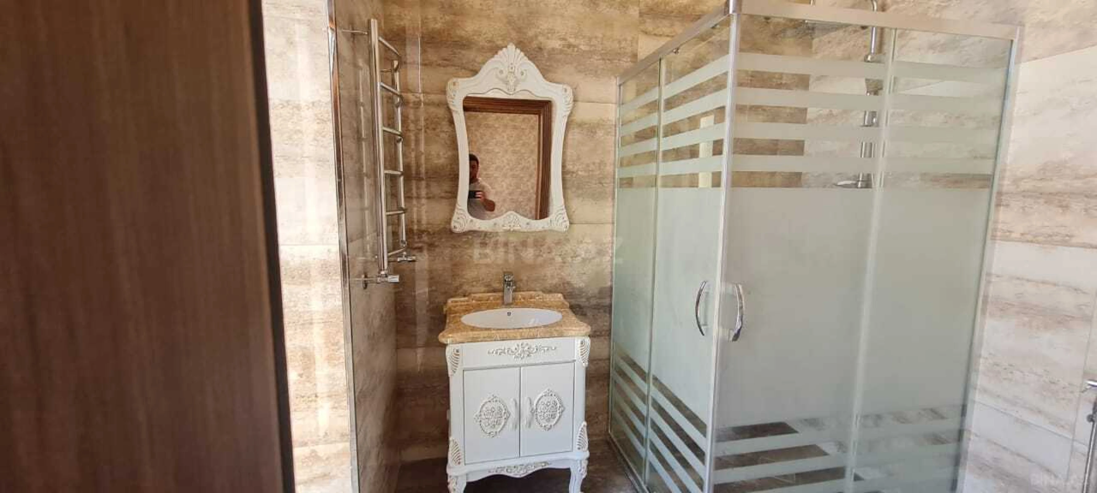 Kirayə verilir 4 otaqlı həyət evi 220 m²