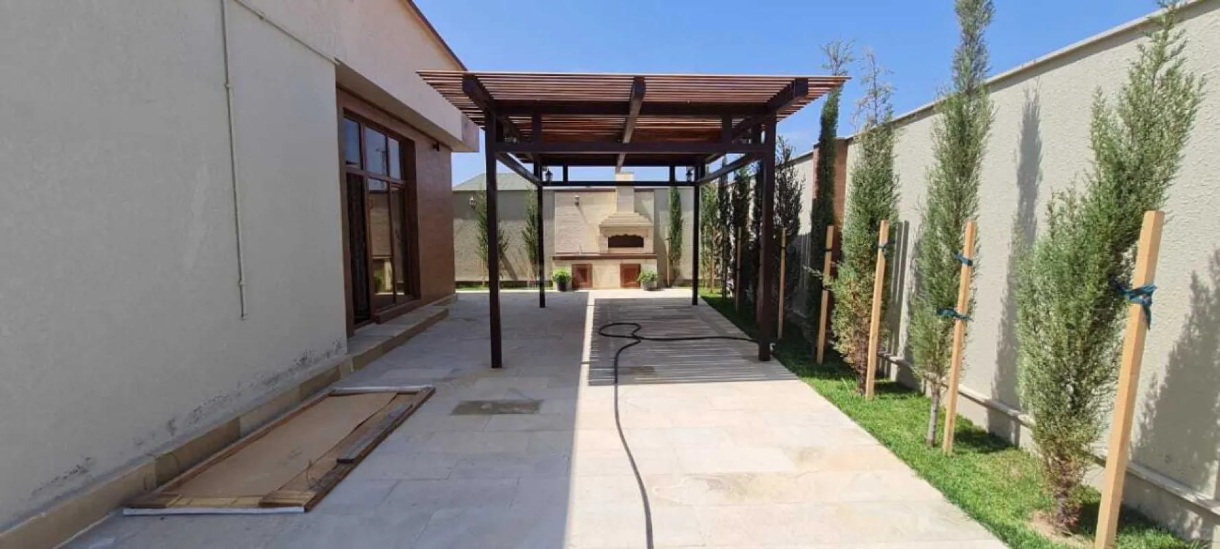 Kirayə verilir 4 otaqlı həyət evi 220 m²