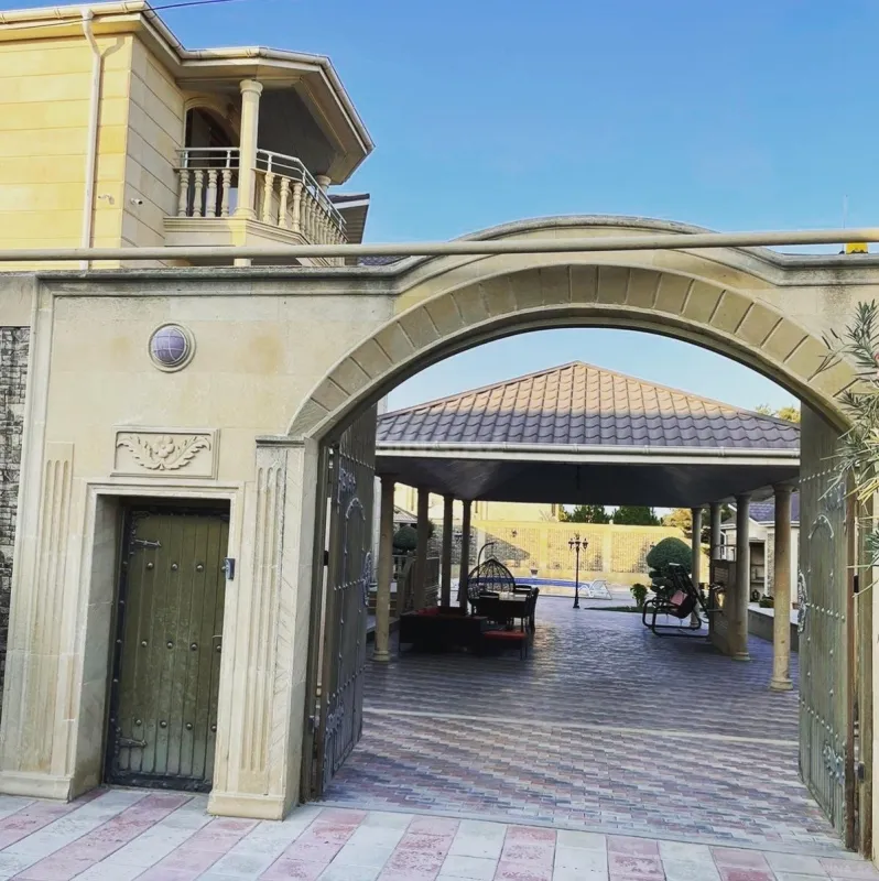 Kirayə verilir 6 otaqlı həyət evi 400 m²