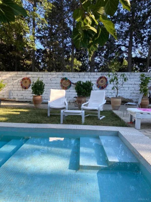 Kirayə verilir 5 otaqlı həyət evi 280 m²