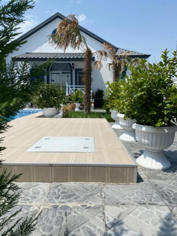 Kirayə verilir 4 otaqlı həyət evi 220 m²