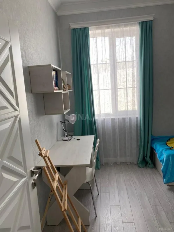 Kirayə verilir 4 otaqlı həyət evi 220 m²
