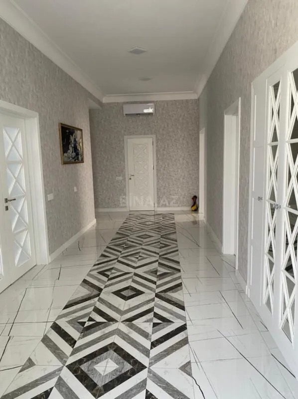 Kirayə verilir 4 otaqlı həyət evi 220 m²