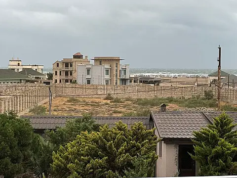 Kirayə verilir 6 otaqlı həyət evi 600 m²