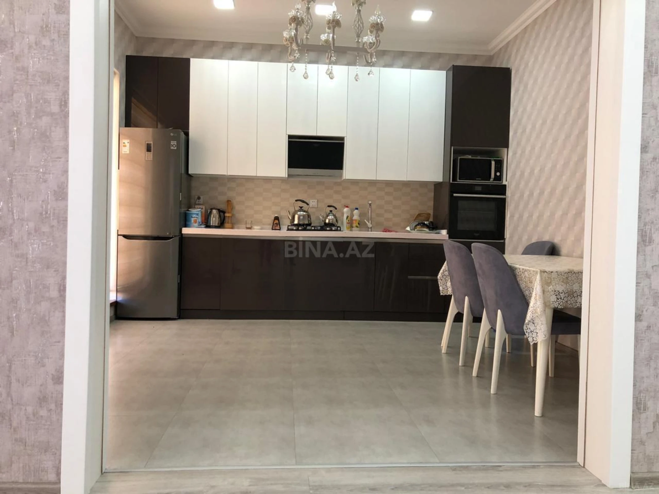 Kirayə verilir 5 otaqlı həyət evi 200 m²