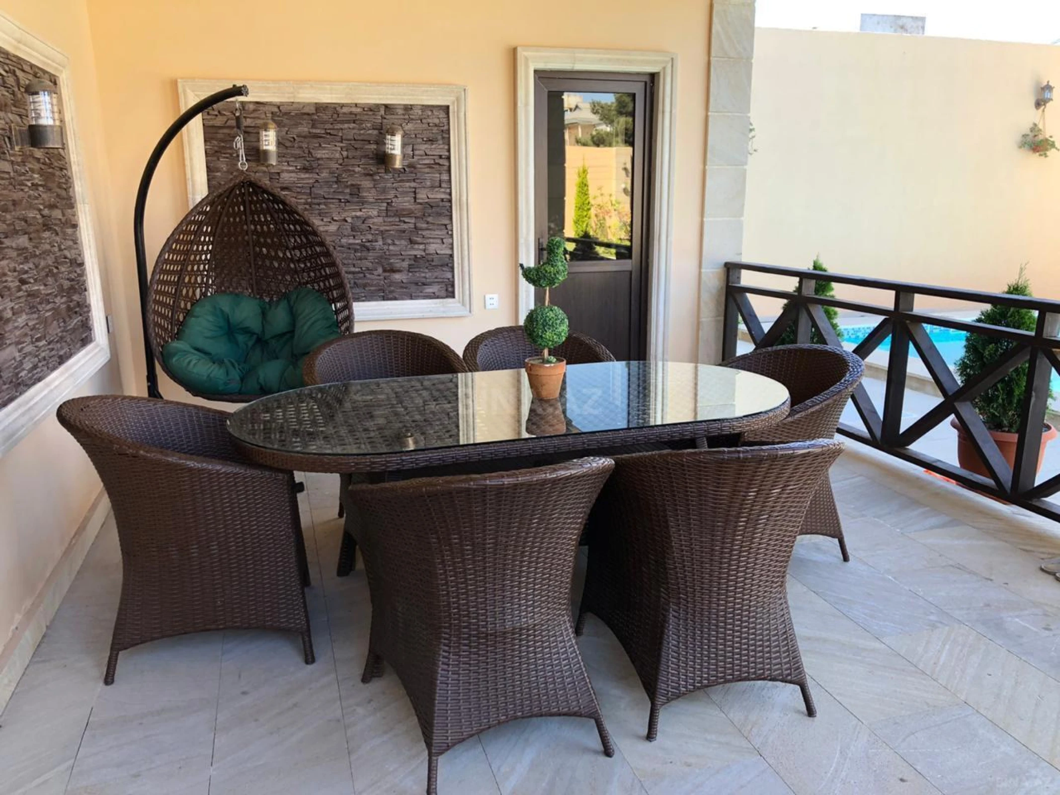 Kirayə verilir 5 otaqlı həyət evi 200 m²