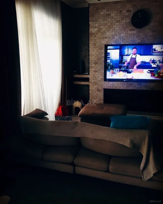 Kirayə verilir 4 otaqlı həyət evi 180 m²