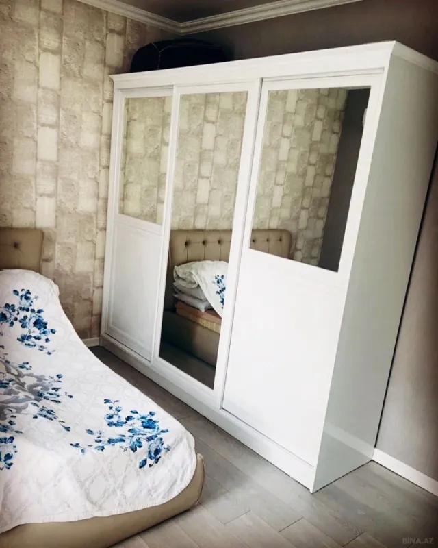 Kirayə verilir 4 otaqlı həyət evi 180 m²