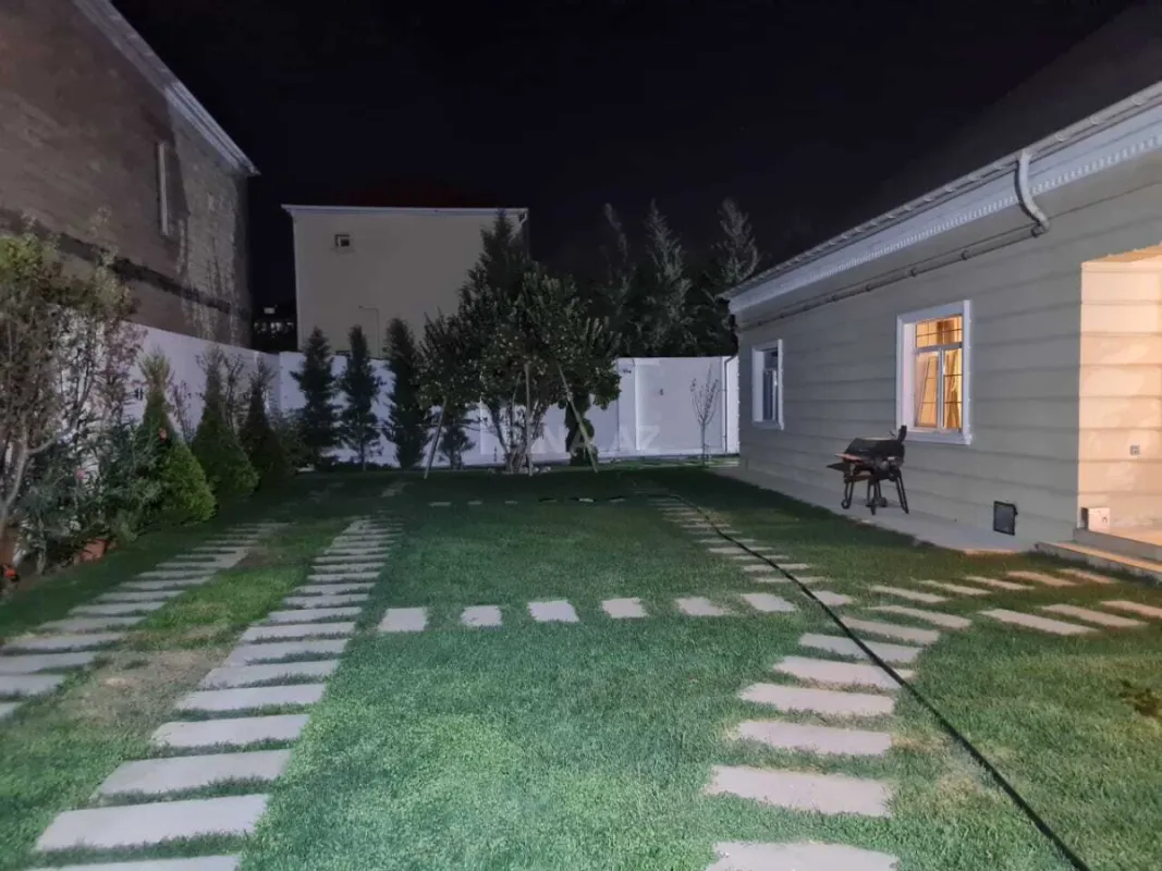 Kirayə verilir 4 otaqlı həyət evi 180 m²