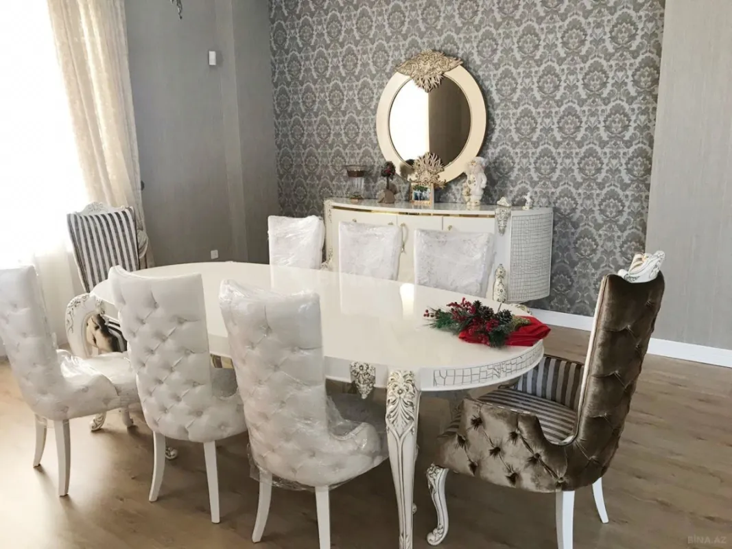 Satılır həyət evi 800 m²