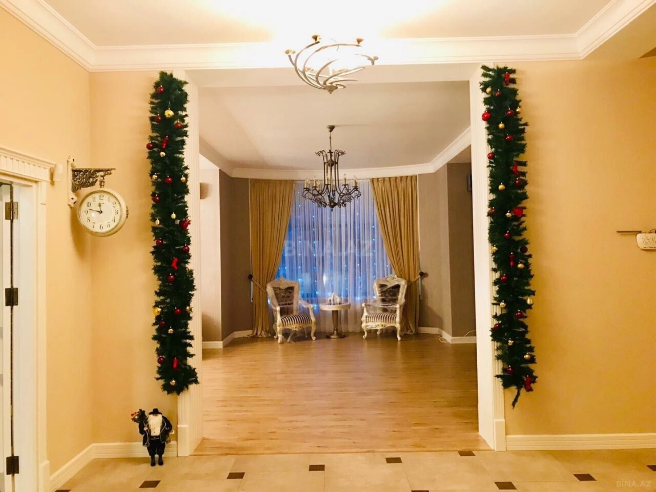 Satılır həyət evi 800 m²