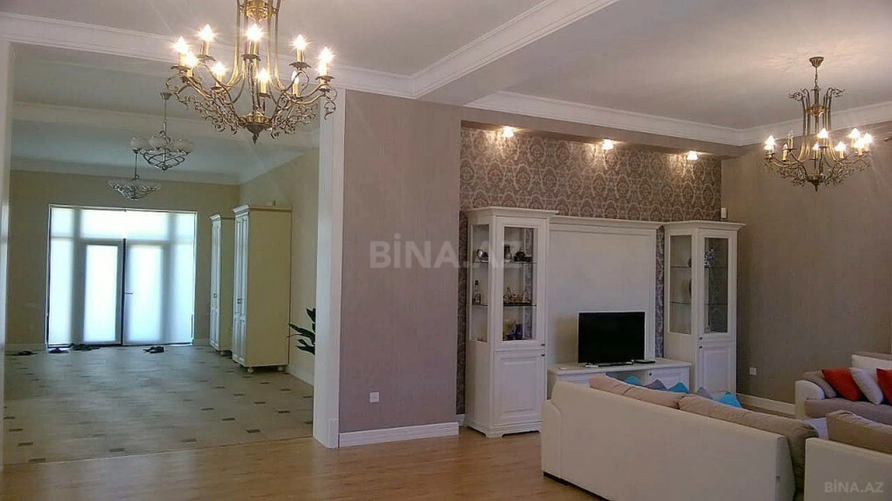 Satılır həyət evi 800 m²