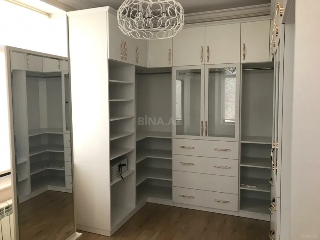 Satılır həyət evi 800 m²