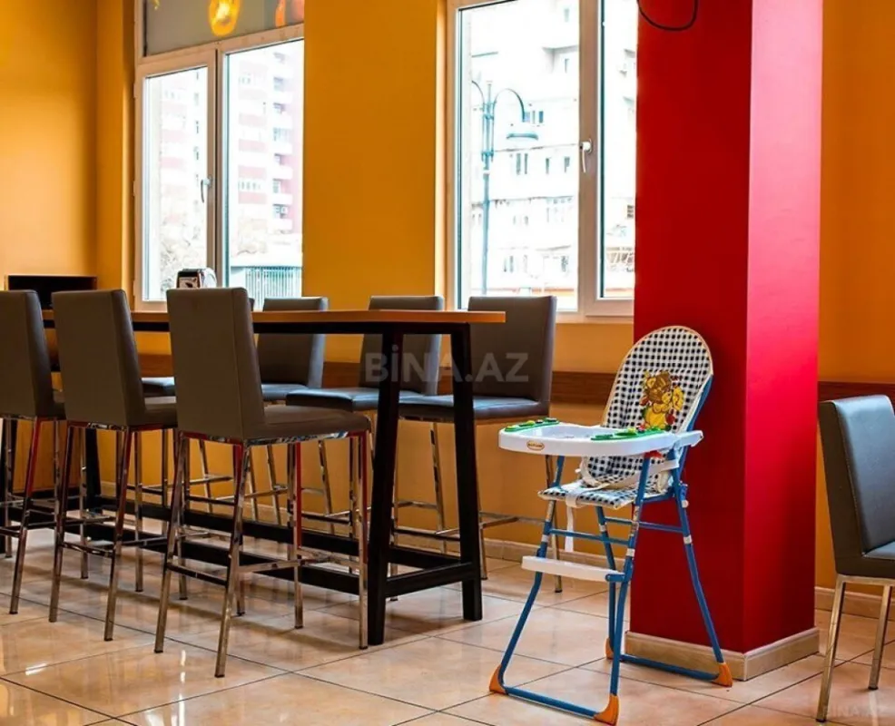 Satılır obyekt 170 m²