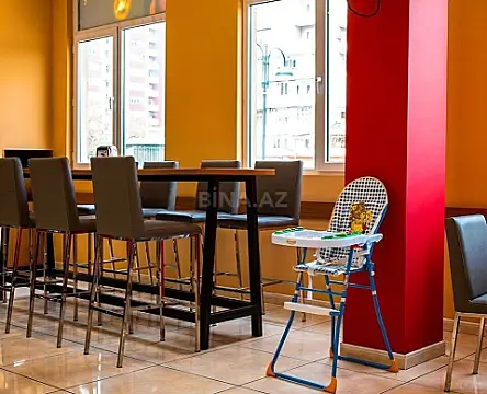 Satılır obyekt 170 m²