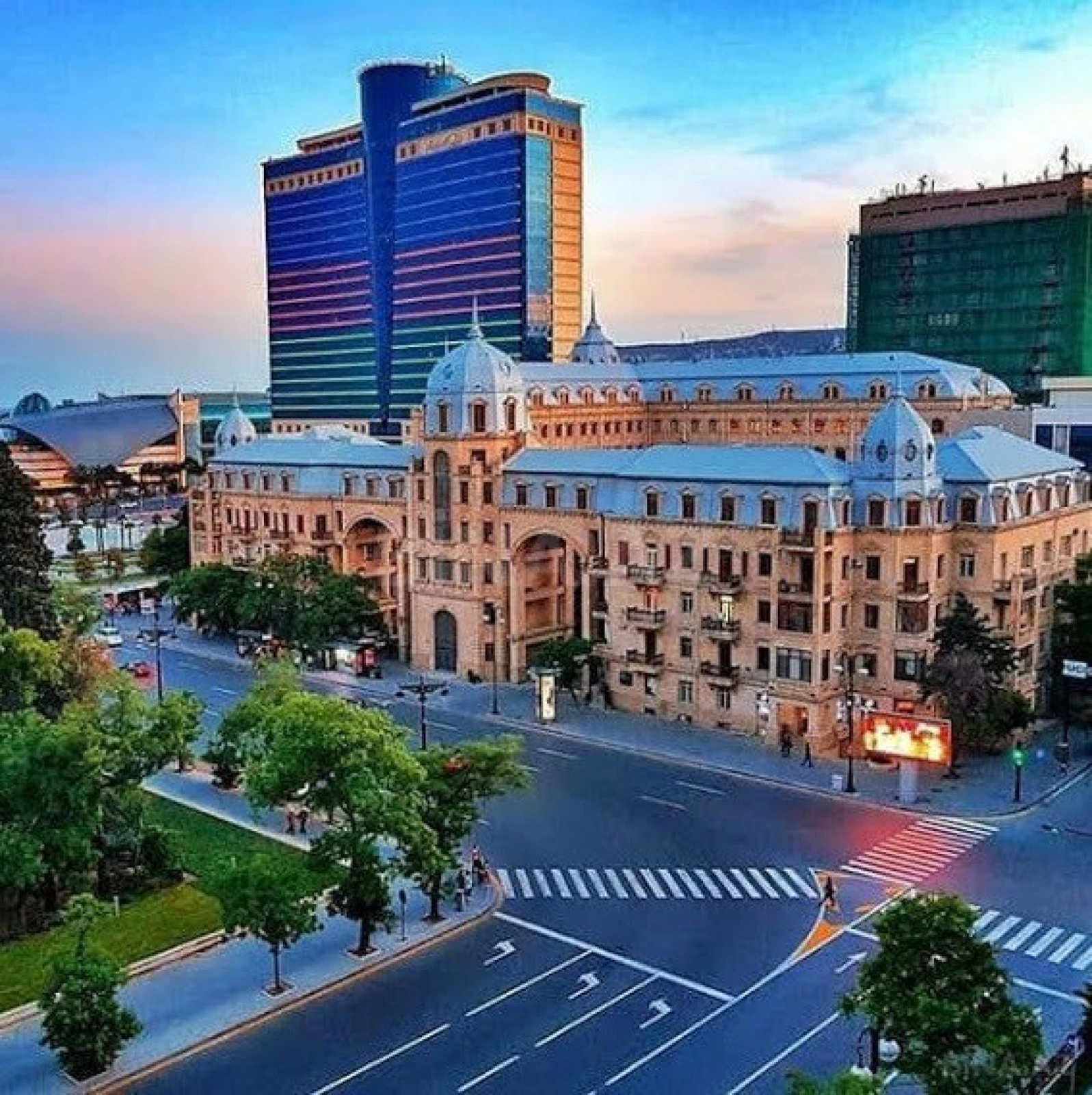 Satılır obyekt 170 m²