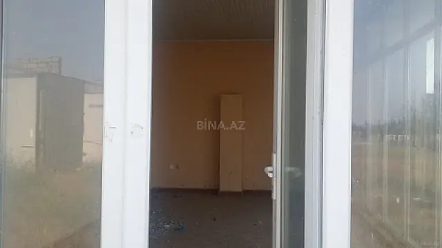 Satılır obyekt 245 m²