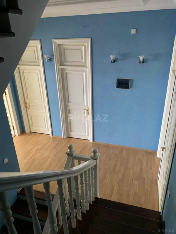 Kirayə verilir 5 otaqlı həyət evi 380 m²