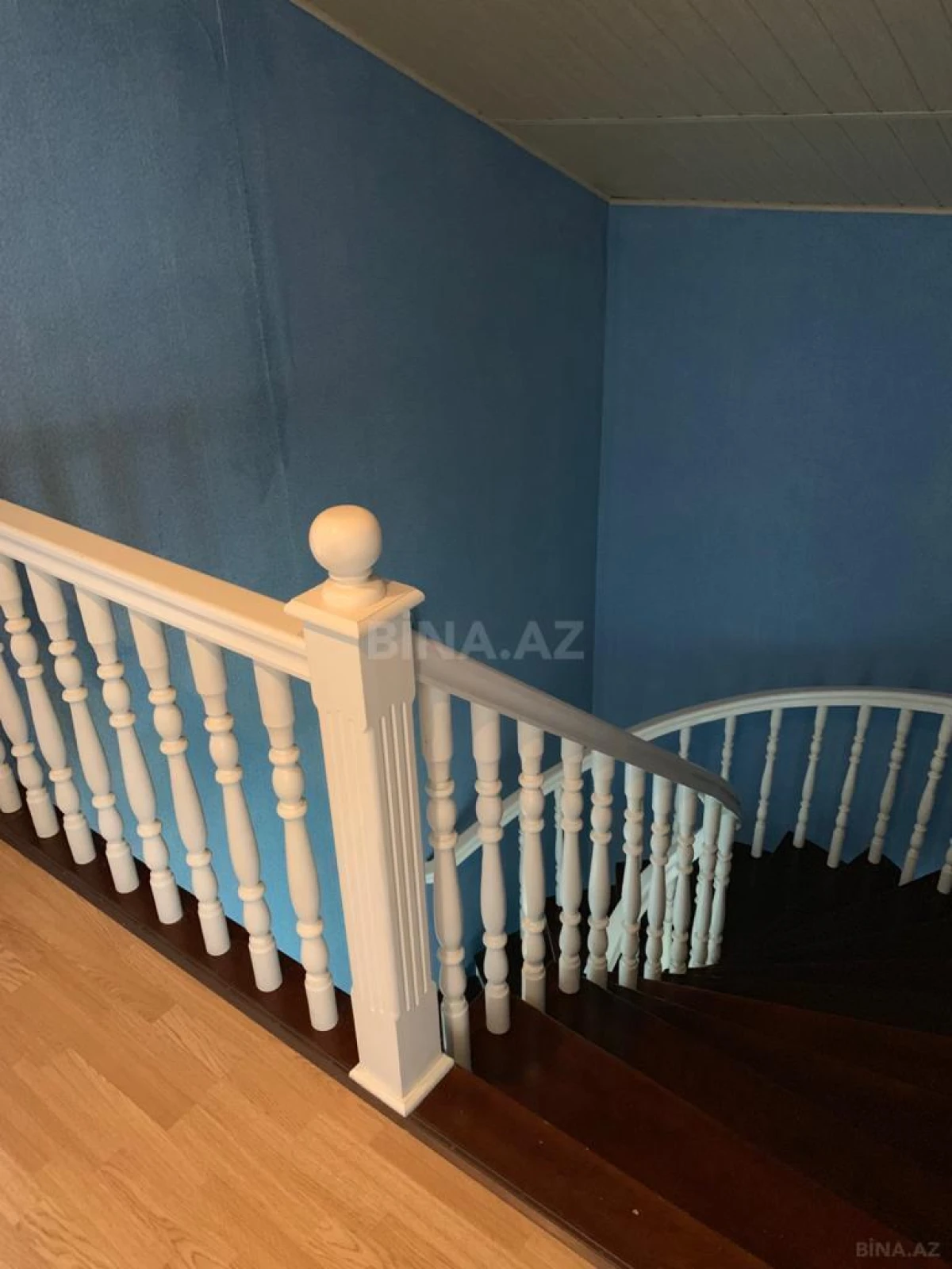 Kirayə verilir 5 otaqlı həyət evi 380 m²