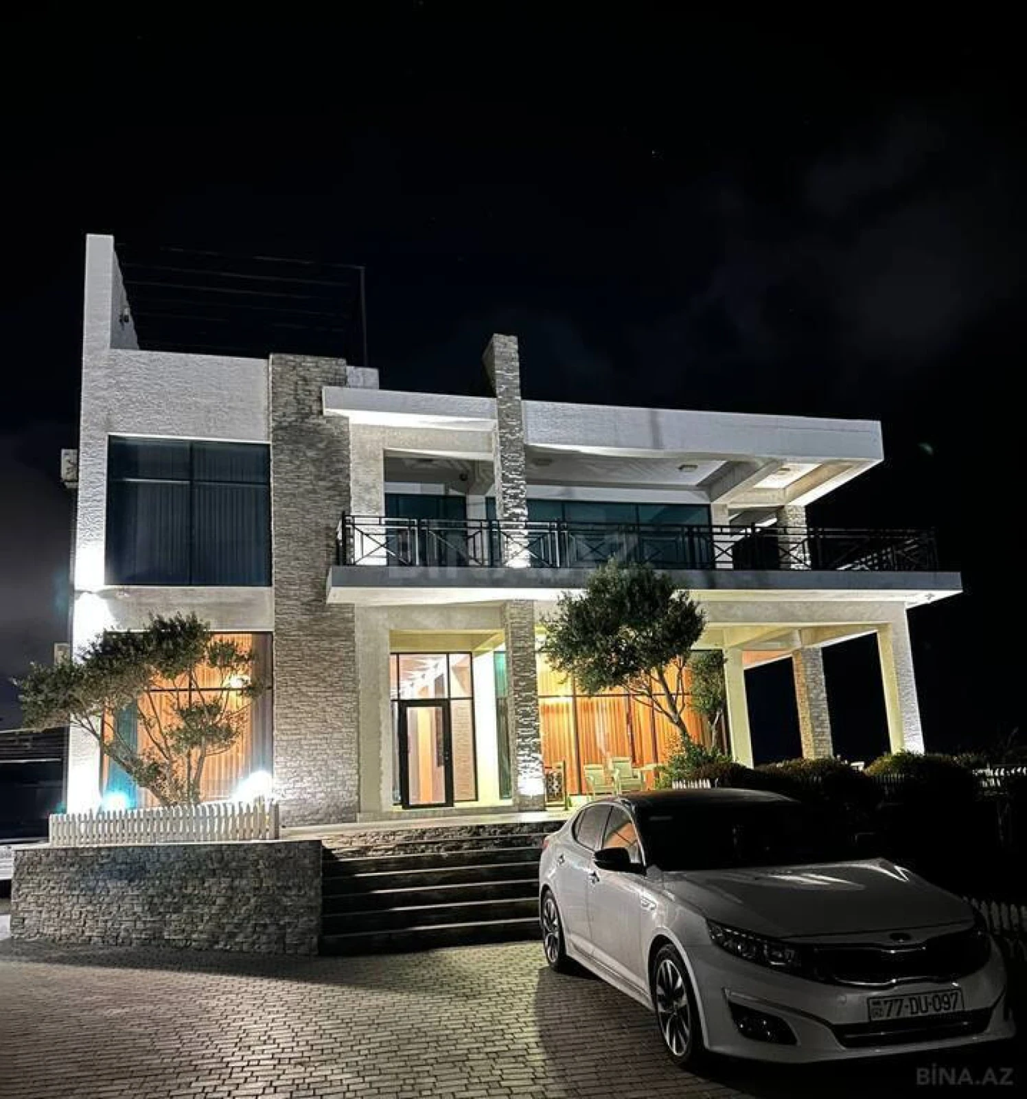 Kirayə verilir 6 otaqlı həyət evi 430 m²