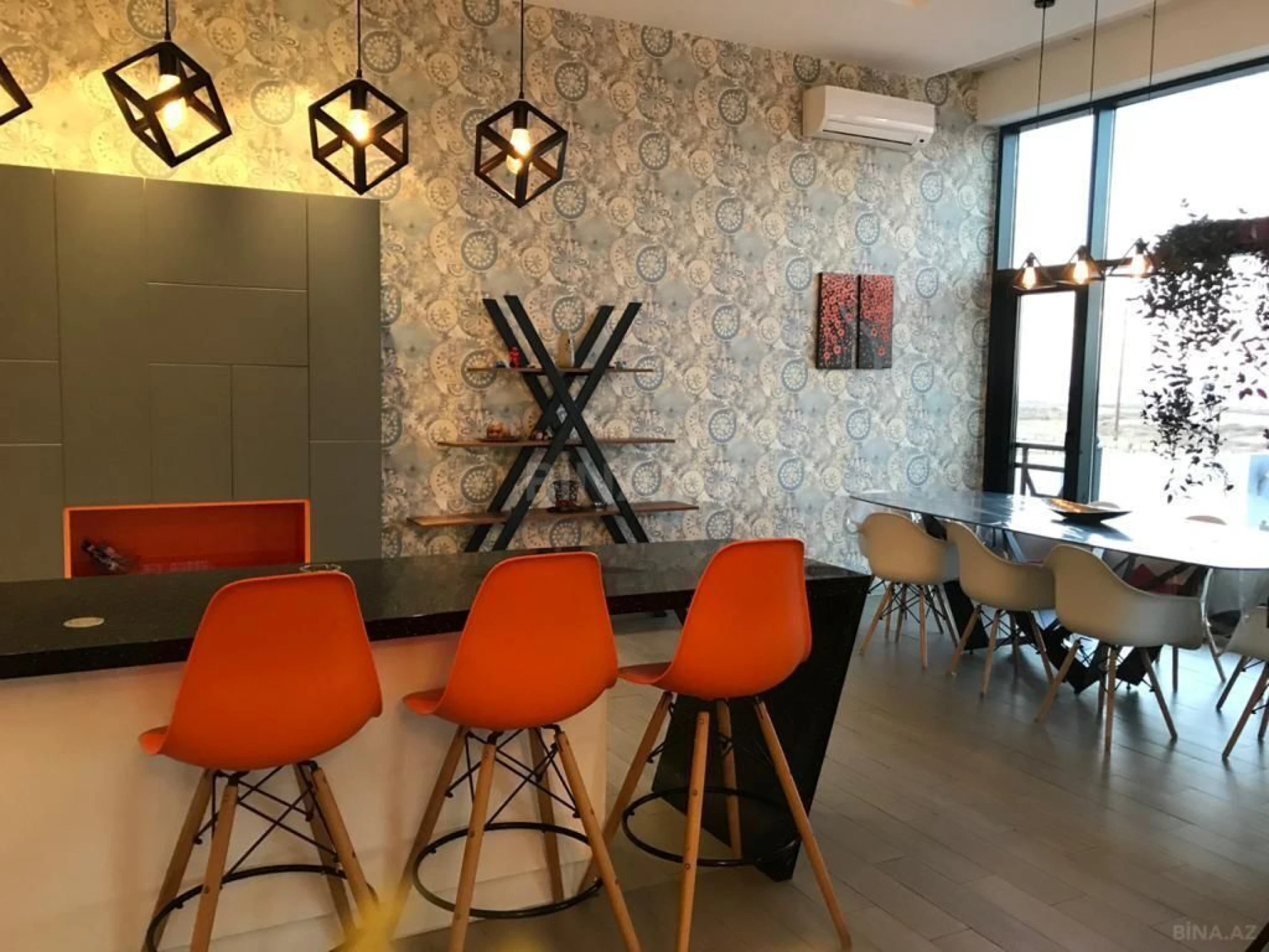 Kirayə verilir 6 otaqlı həyət evi 430 m²