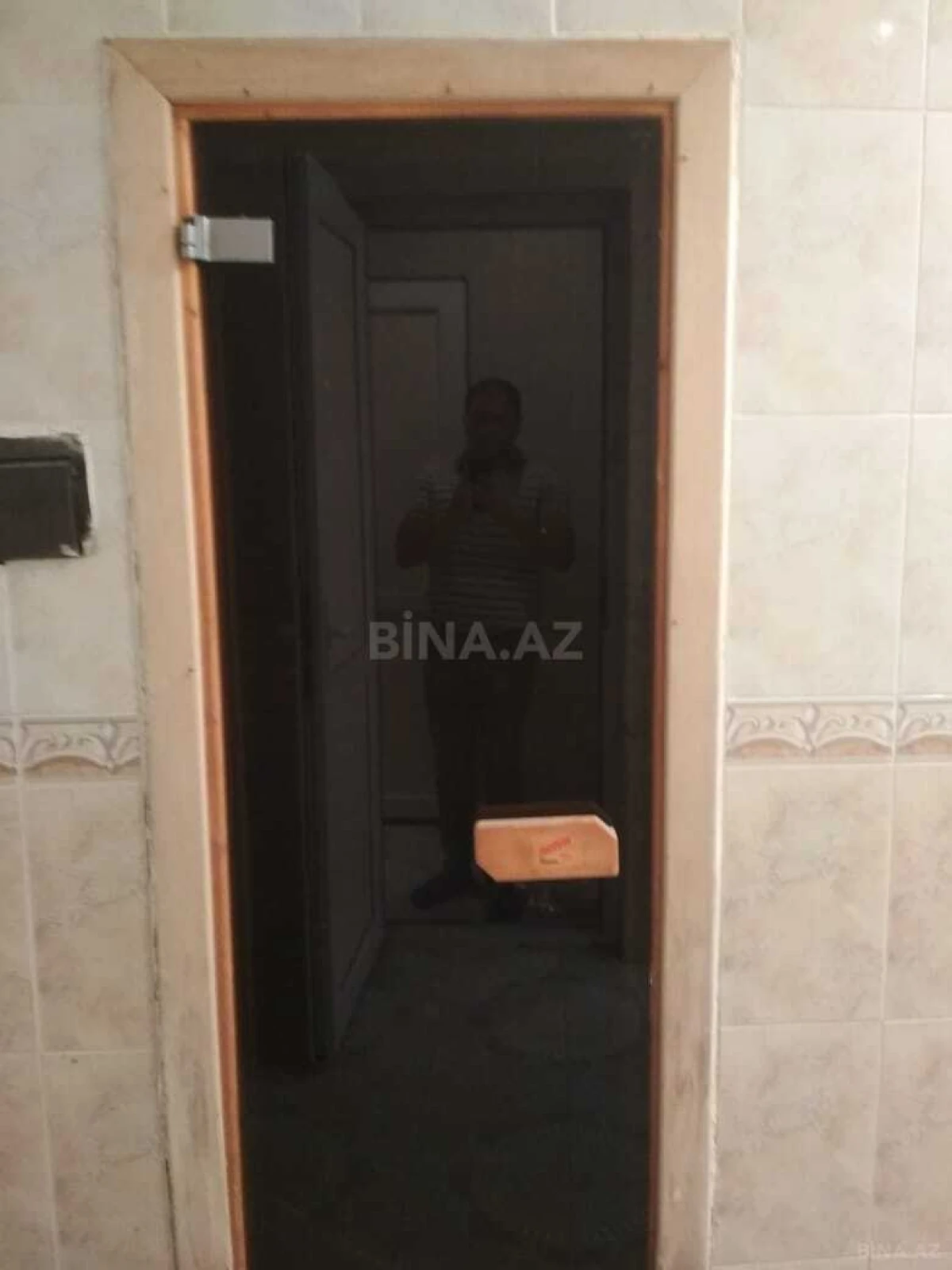 Satılır 10 otaqlı həyət evi 622 m²