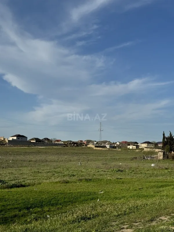 Satılır torpaq sahəsi 800 m²