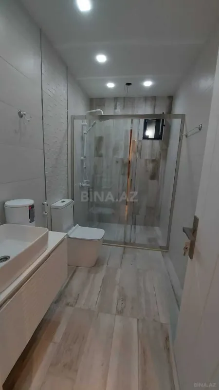 Satılır 5 otaqlı həyət evi 260 m²