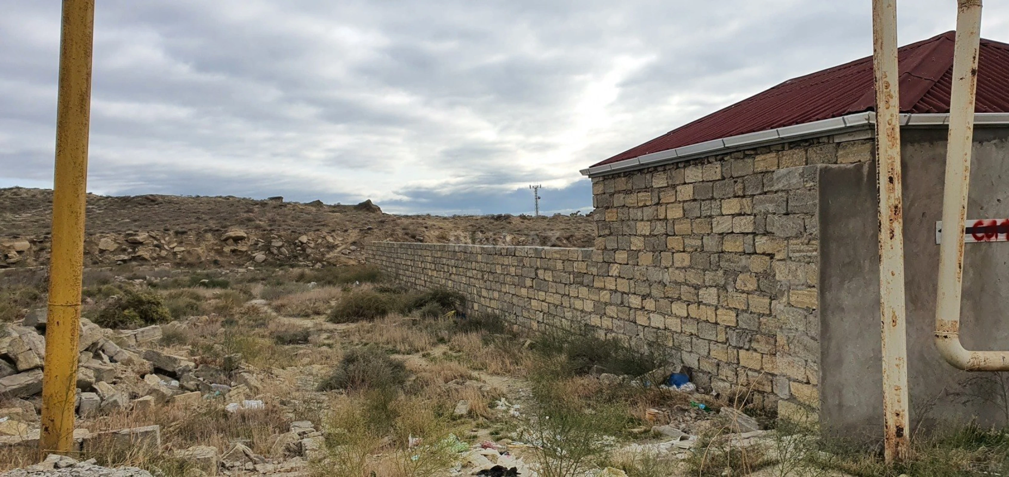 Satılır torpaq sahəsi 85 m²