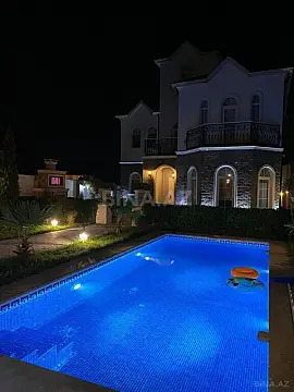 Kirayə verilir 5 otaqlı həyət evi 280 m²